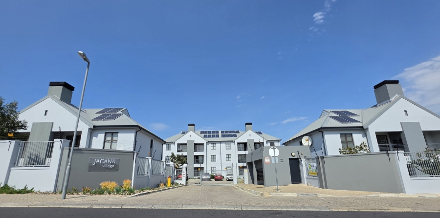 2 Bedroom Property for Sale in Loucharmante Western Cape